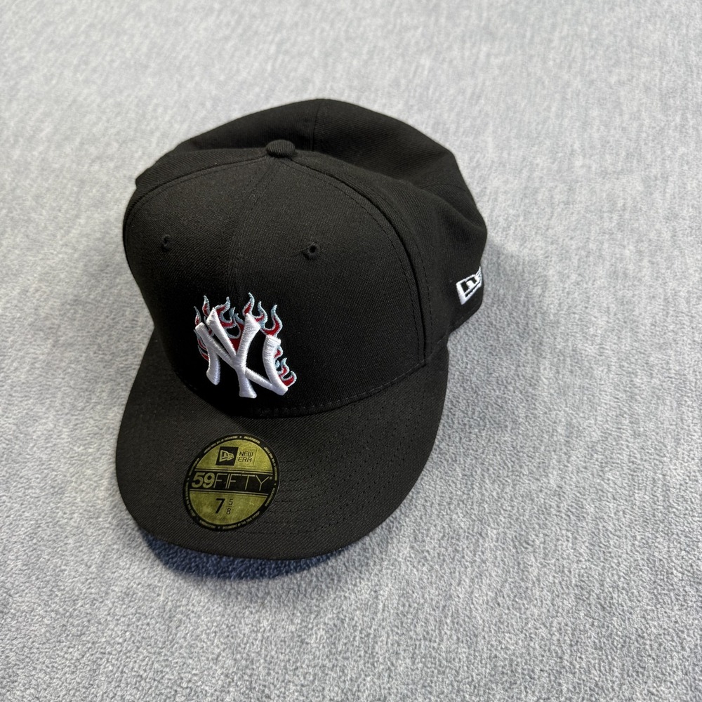 New Era Hat Men 7 5/8 Black Yankees Fitted 1996 World Series Patch Light Blue UV